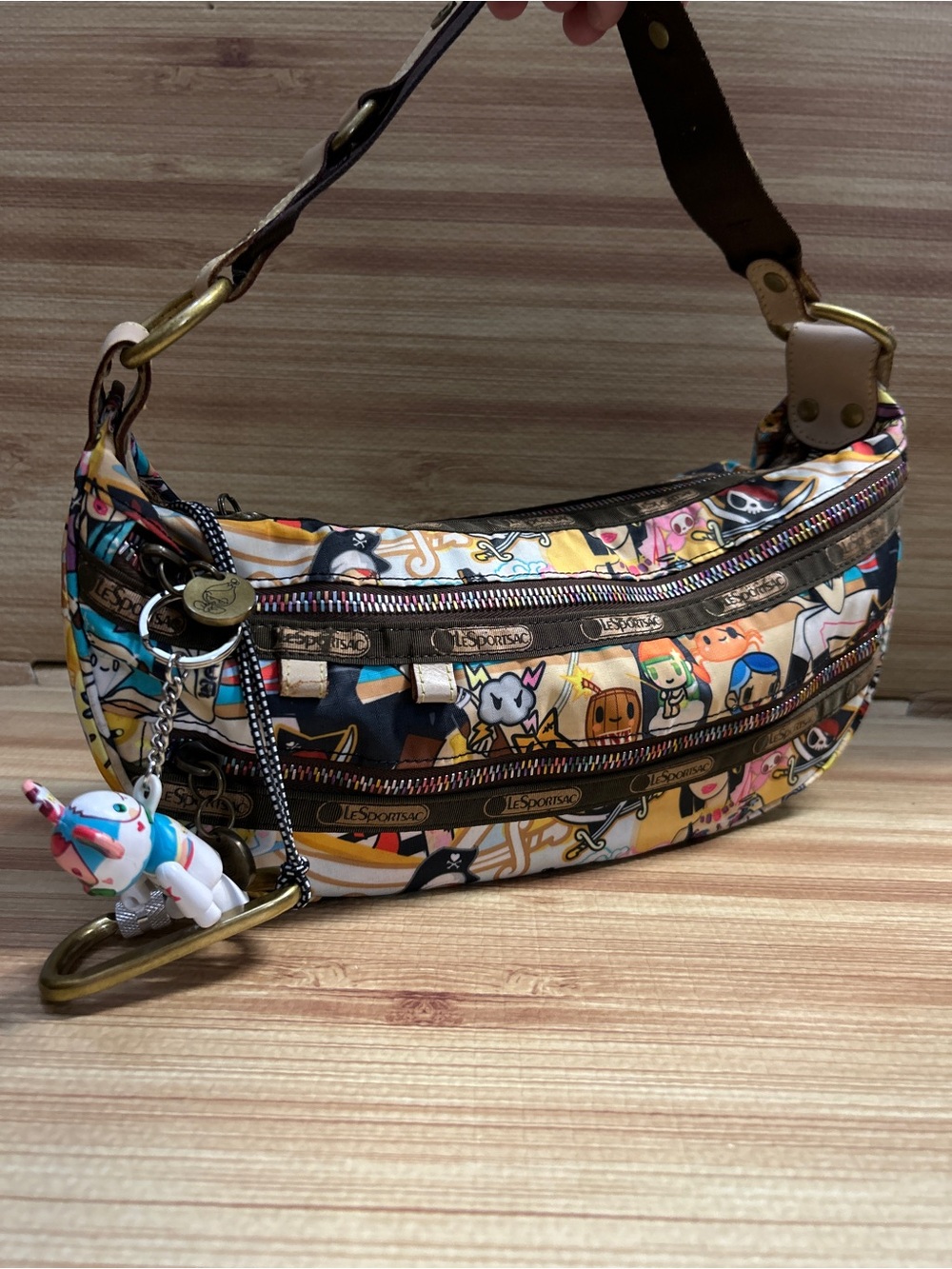 Vintage tokidoki for LeSportsac Pirata Bella Shoulder Bag Rainbow Zip